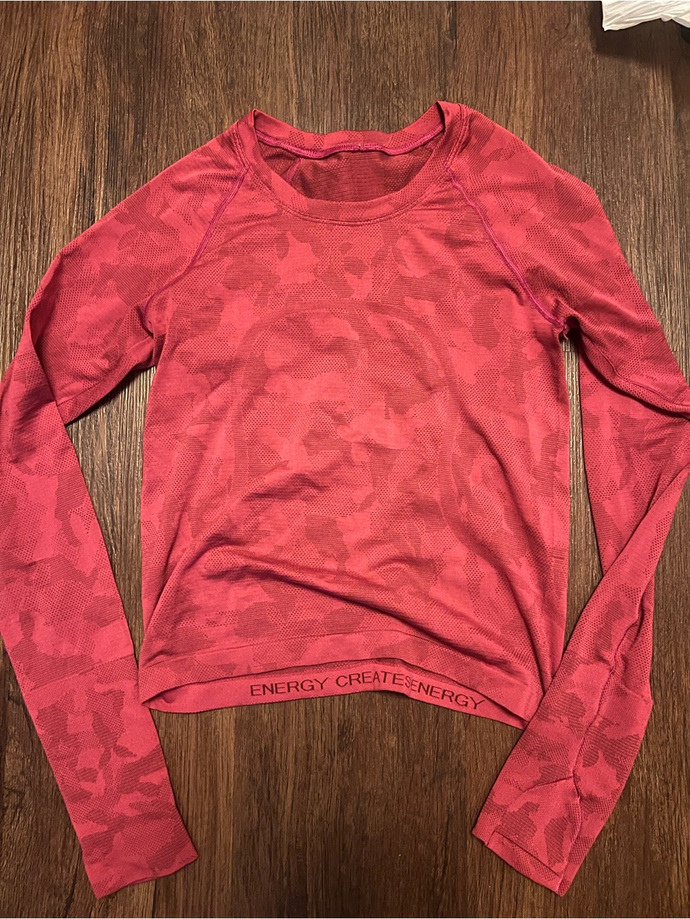 lululemon athletica Long Sleeve Swiftly